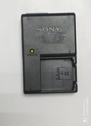Зарядка для аккумуляторов Sony Bc-csg