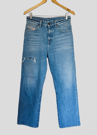 Женские стильные джинсы diesel размер 26