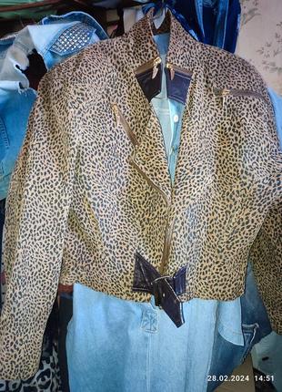 Кожаная винтажная куртка р с м,леопард