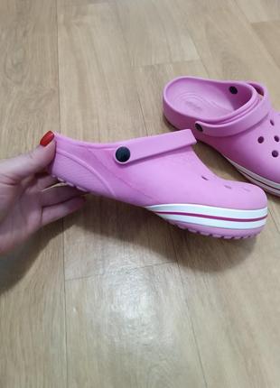 Crocs j2