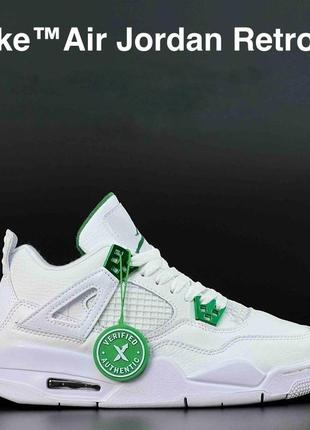 Женские кроссовки nike air jordan 4 retro белые с зеленым