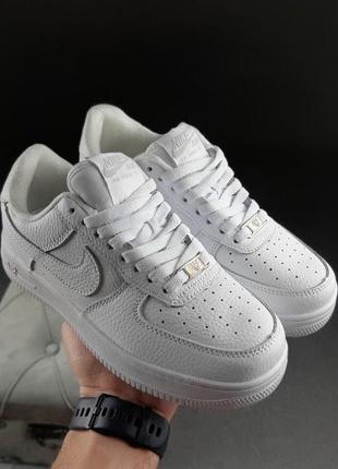 Женские / подростковые кроссовки nike air force 1 белые