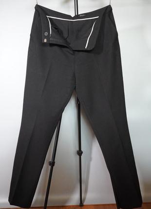 Классические черные брюки украинского бренда папайя