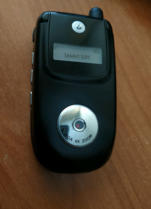 Motorola v220