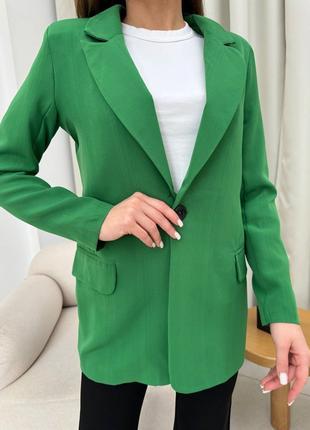 Женский модный пиджак на подкладке зеленый