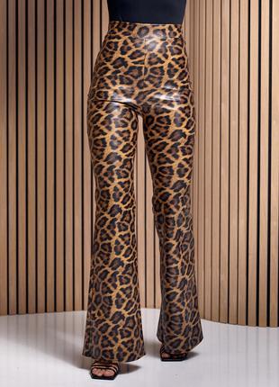 Леопардовые кожаные брюки клеш, размер S