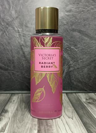 Парфюмированный спрей для тела Victoria`s Secret Radiant Berry...