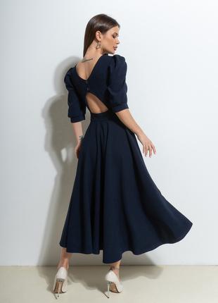 Темно-синее платье с декоративной спинкой, размер S