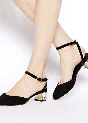 Чорні туфлі на низькому каблуці з прикрасою ASOS, розмір UK 5, 38