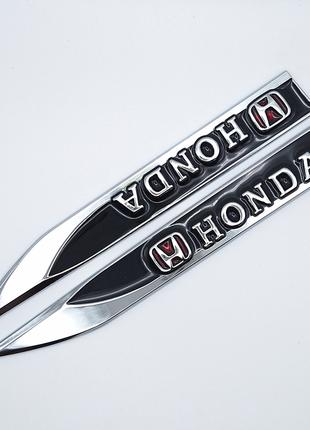 Эмблема на крыло Honda (чёрный)