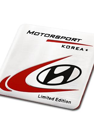 Эмблема Hyundai MotorSport на крышку багажника
