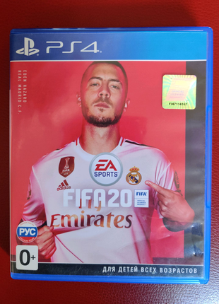 Игра диск FIFA 20 для PS4 / PS5