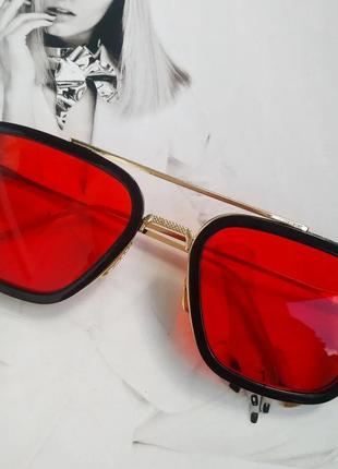 Уценка Солнцезащитные очки Тони Старка Красный для фотосессий
