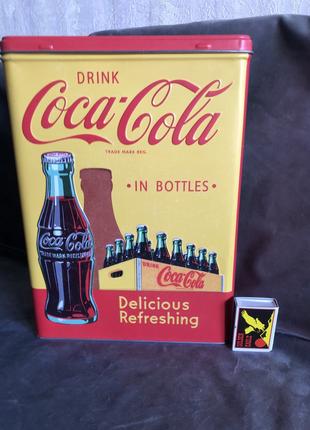 Металлическая коробка XL "Coca-Cola - In Bottles Yellow"