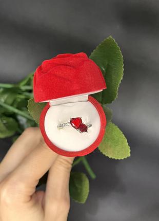 Кільце червоне серце Пандора в коробці у формі троянди