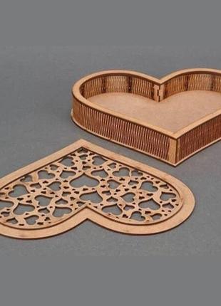 Скринька у формі серця із дерева/Подарункова коробка Код/Артик...