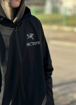 Вітровка Arcteryx Gore-Tex Чорний.
