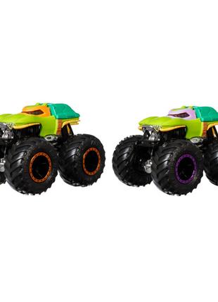 Набір машинок Hot Wheels Monster Trucks Michelangelo vs Donate...