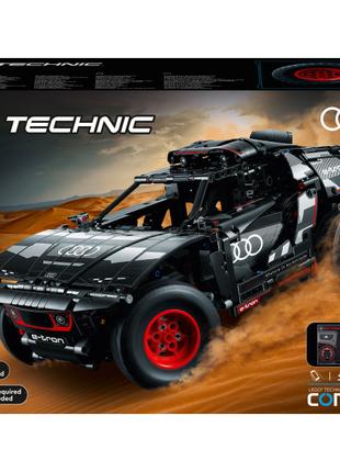Конструктор LEGO Technic Audi RS Q e-tron​ (42160)