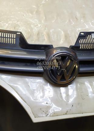 Решетка радиатора Volkswagen Golf 5 (2004-2009) 000048719