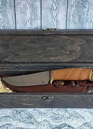 Подарочный нож ручной работы "Золотой дракон" в деревянном фут...
