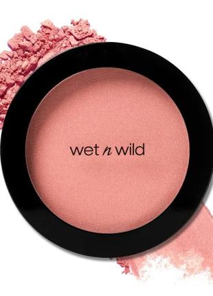 Бархатисто мягкие румяна Wet n Wild цвет Pinch Me Pink перламу...