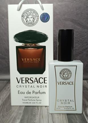 Парфуми жіночі Versace Crystal Noir у подарунковій упаковці 50...
