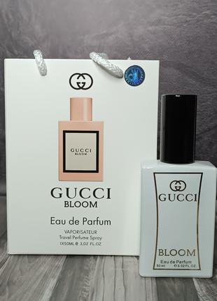 Парфюм женский Gucci Bloom (Гуччи Блум) в подарочной упаковке ...