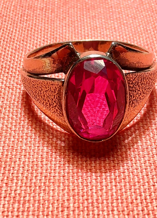 Женское серебряное кольцо с корундом 875 пробы, СССР