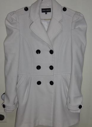 Жіноче коротке пальто "vintage boutique"