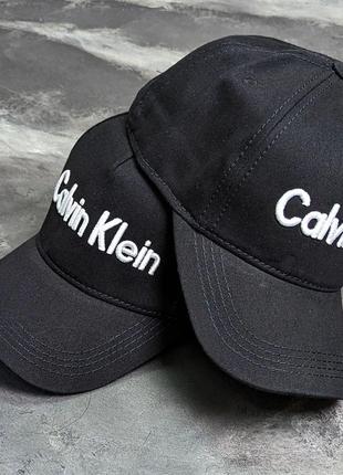 Мужская черная кепка Calvin Klein