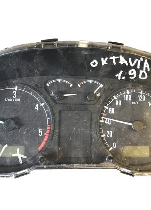 Панель приборов Skoda Octavia Tour 1.9TDI 1u1919034g №84 есть код