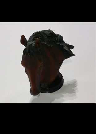 Продам голову коня скульптура
