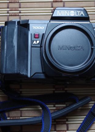 Фотоаппарат MINOLTA 7000 maxxum с ремнем