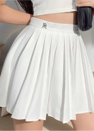 Плиссированная мини юбка с шортиками белый