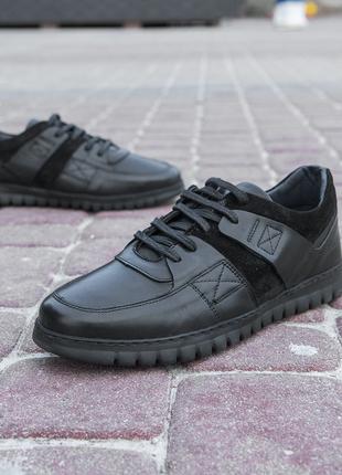 Черные кроссовки на шнурке 41 43 размер