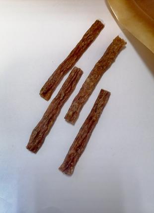 Мясні палочки (чікеноси) зі смаком Сациві та грецькими горіхами