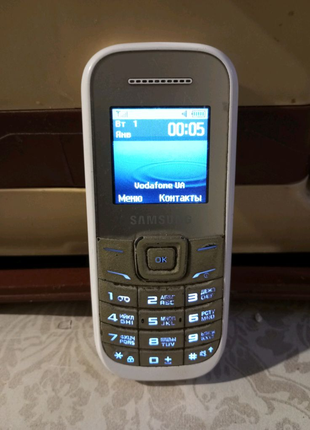 Продам телефон Самсунг E1200i