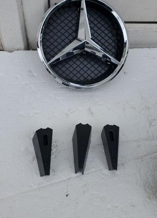 Эмблема решетки радиатора Mercedes-Benz C W205/W213/C238/C217
