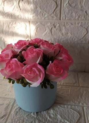 Подарочный набор из роз для девушки Т-22