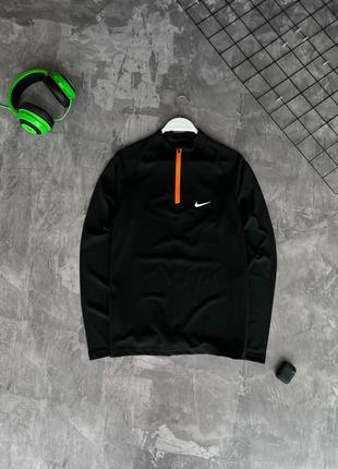 Мужская черная кофта без капюшона Nike