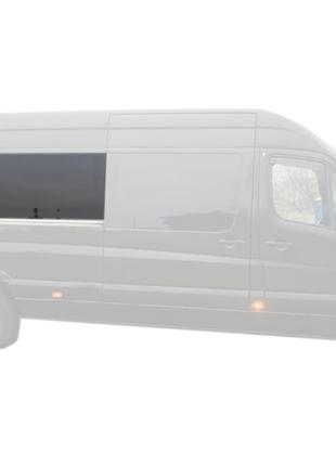 Боковое стекло VW Crafter Крафтер (2006-2017) Среднее салонное...