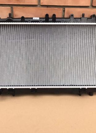Радиатор Nissan Sunny N14 1.4 1.6 2.0 (91-95)