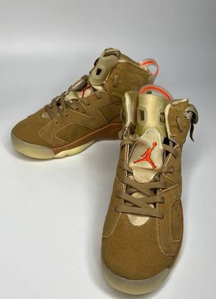 Чоловічі кросівки Nike Air Jordan Retro 6 Sand Orange замшеві....