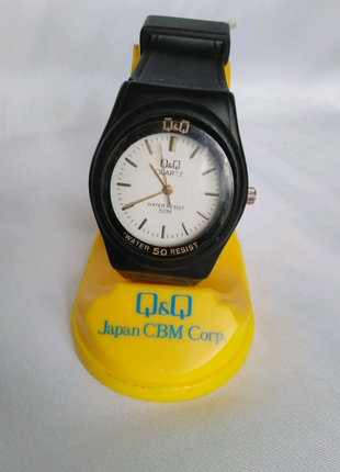 Часы кварцевые Q&Q WR- 50м, новые, механизм Miyota (Япония)