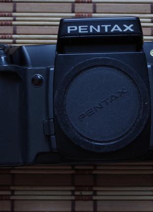 Фотоапарат Pentax SF1