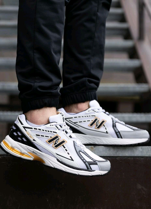 Чоловічі кросівки New Balance 1906R White Gold Silver Black