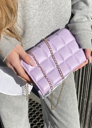Женская маленькая сумка клатч на цепочке фиолетовая лиловая