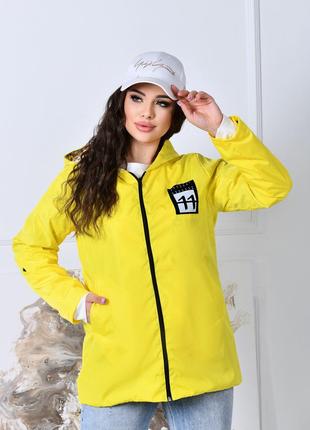 Женская куртка цвет желтый р.52/54 408551