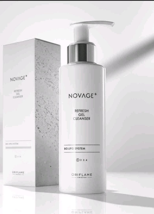 Очищувальний гель для обличчя Novage+ Oriflame 150 мл